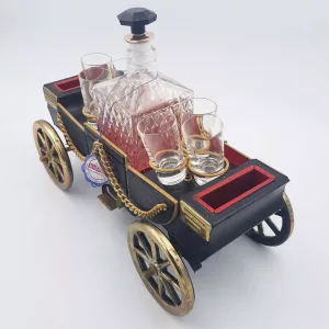 1960 Musical decanter and glasses shape of a carriage 6p