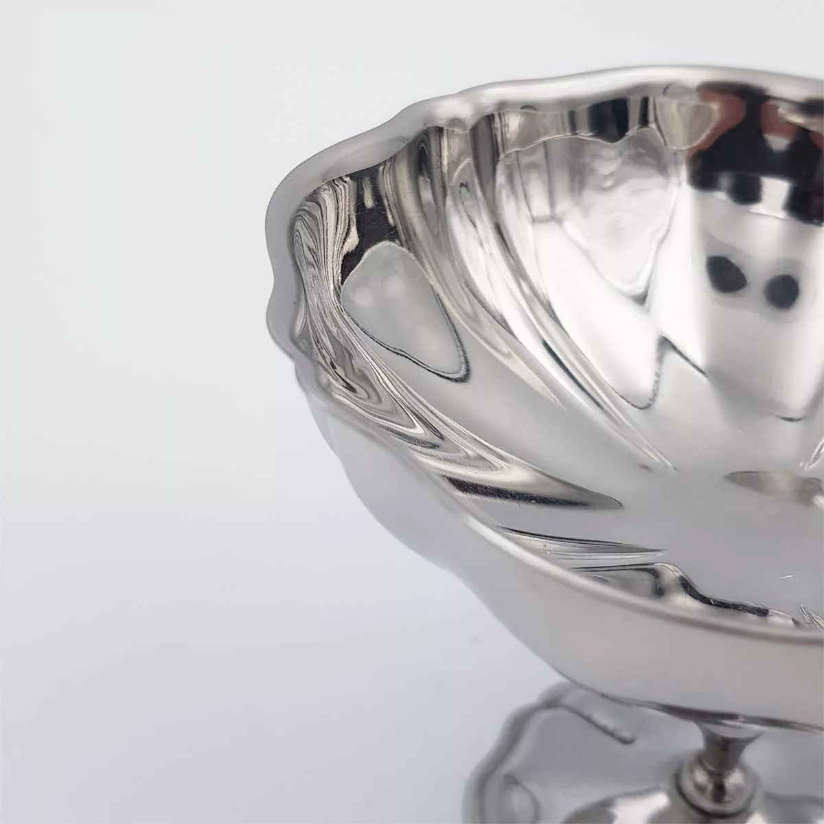 6x4oz vintage Dessert bowls Ice cream cups Champagne cups 1970 1980 stainless steel Jean Couzon Flora XL 12cl