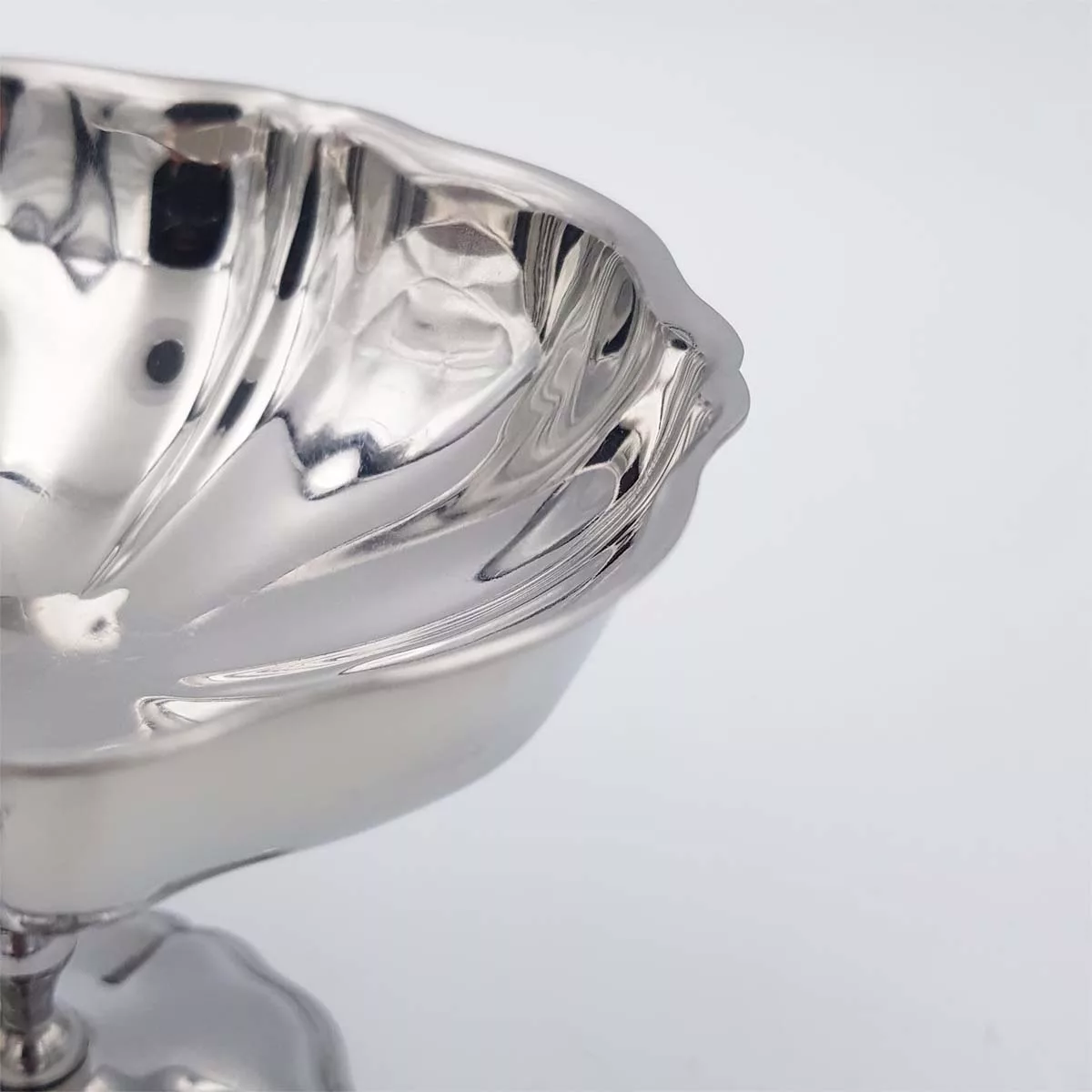 6x4oz vintage Dessert bowls Ice cream cups Champagne cups 1970 1980 stainless steel Jean Couzon Flora XL 12cl