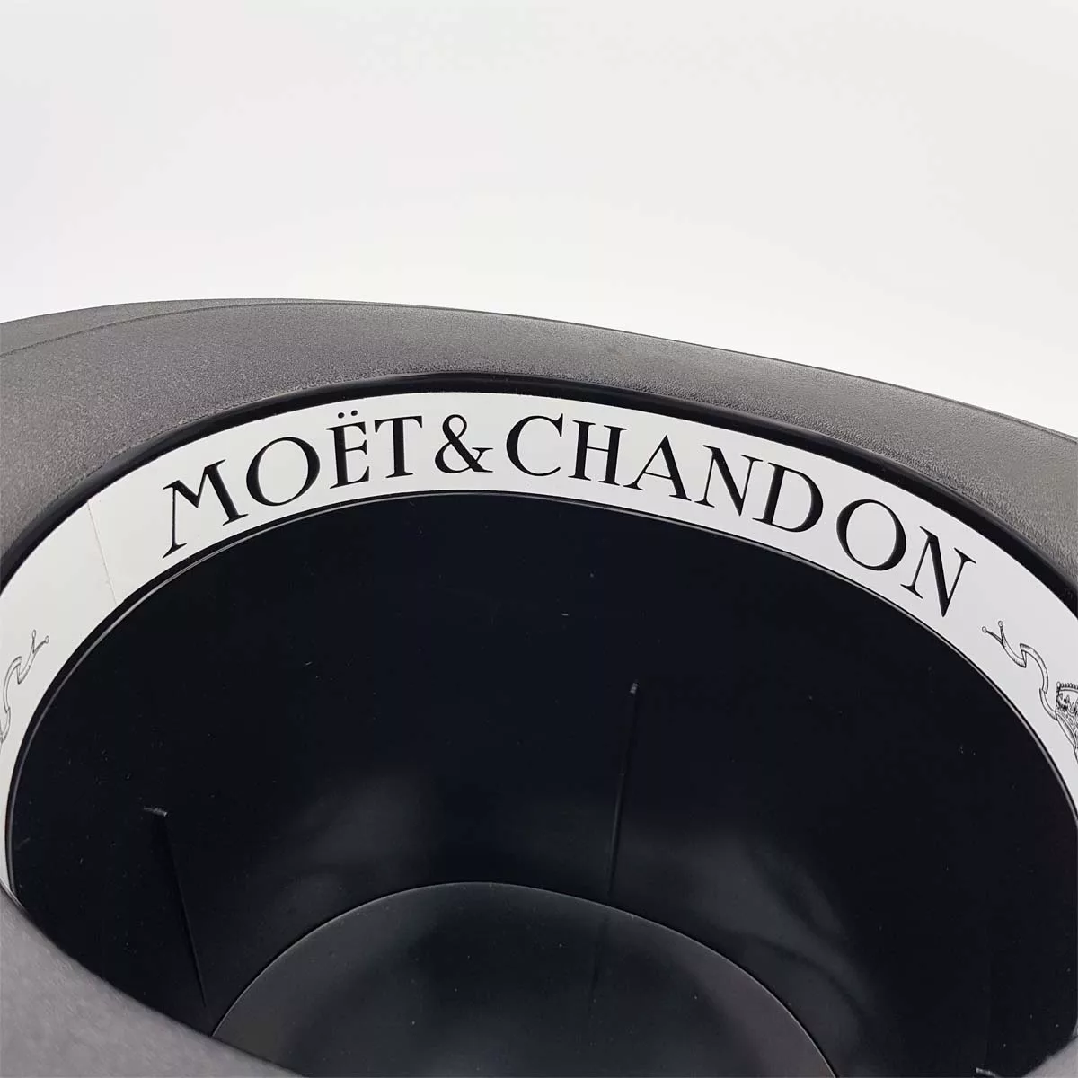 Champagne cooler Ice bucket shape of a top hat Moet & Chandon 1980 France