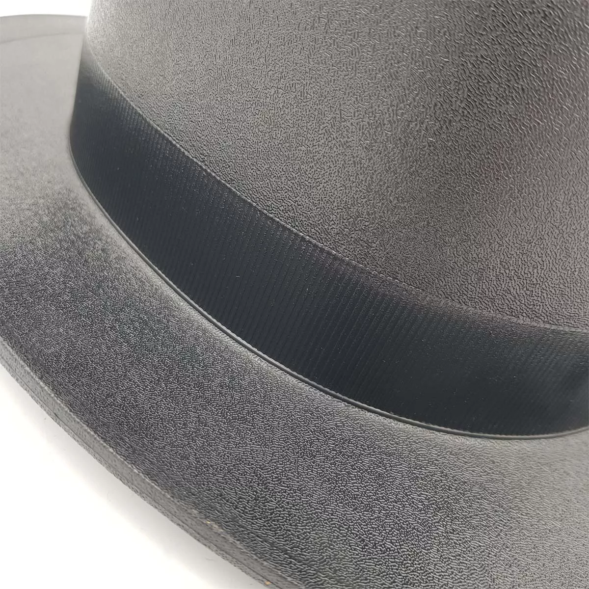 Champagne cooler Ice bucket shape of a top hat Moet & Chandon 1980 France