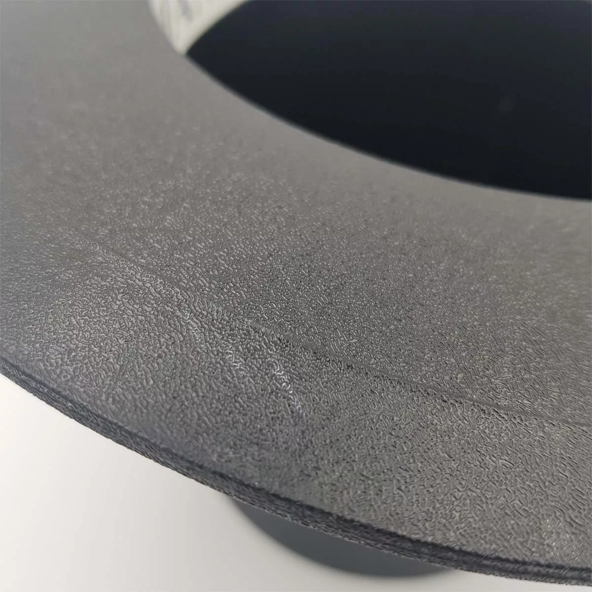 Champagne cooler Ice bucket shape of a top hat Moet & Chandon 1980 France