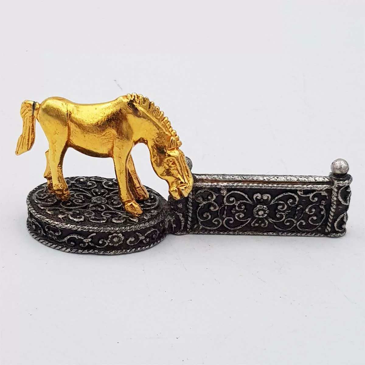 Knife rests horse jumping silver and gilt plated vintage France