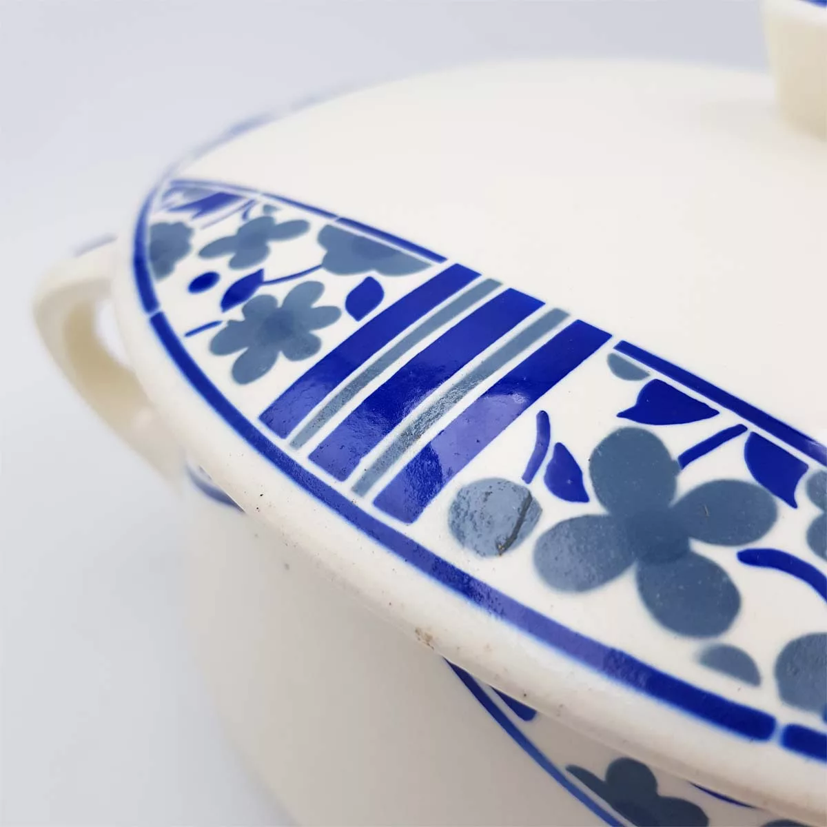 Lidded Soup dish Pasta dish Badonviller CADO circa 1930 France