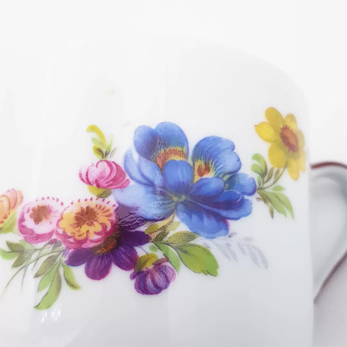 Coffee cup Tea cup porcelaine flower decoration Philippe Deshoulieres Fleurs de Baudelaire